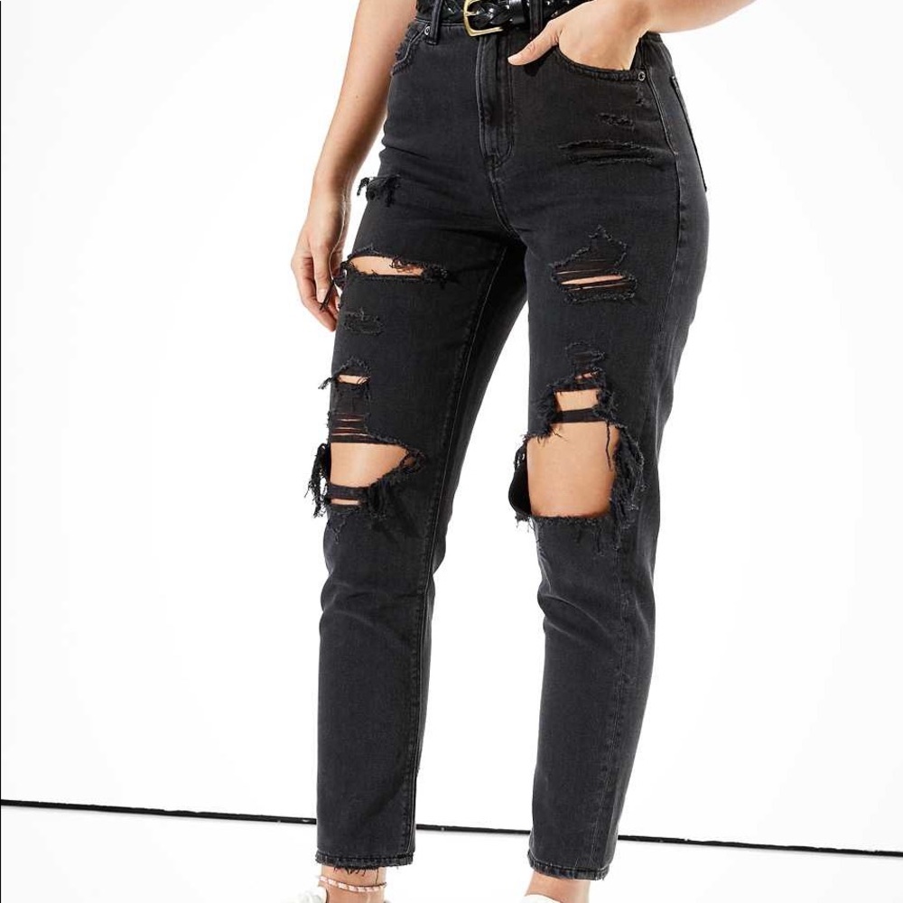 American Eagle Black Mom jeans